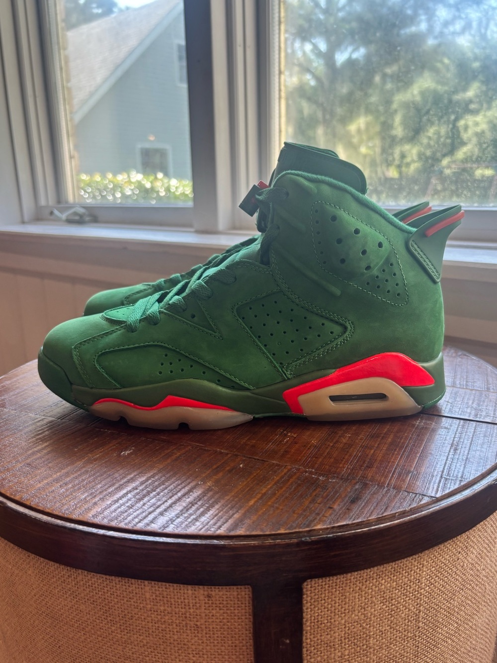 Air Jordan 6 Retro NRG - Green Suede Gatorade - Size 11 with box